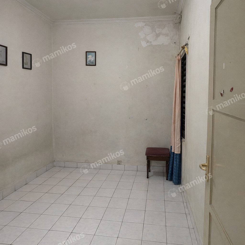Rumah Sertifikat SHM 2 Kamar Tidur 2 Kamar Mandi Duri Kosambi Jakarta Barat - Photo 4