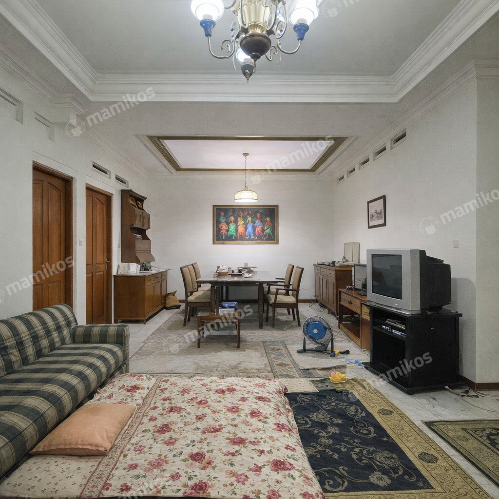 Rumah Sertifikat SHM 6 Kamar Tidur 3 Kamar Mandi Guntur Jakarta Selatan - Photo 2