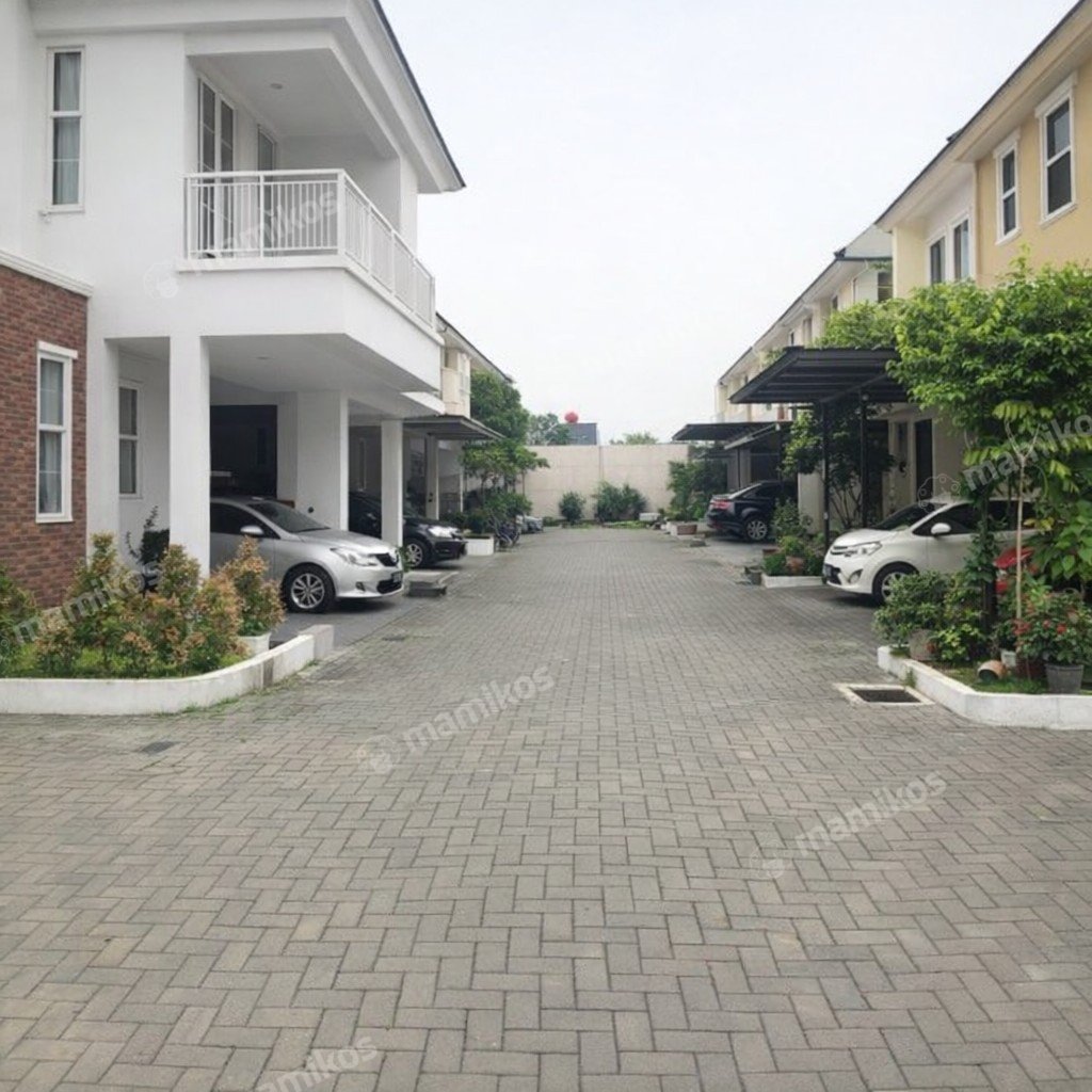 Rumah Sertifikat SHM 4 Kamar Tidur 4 Kamar Mandi Cijantung Jakarta Timur - Photo 3