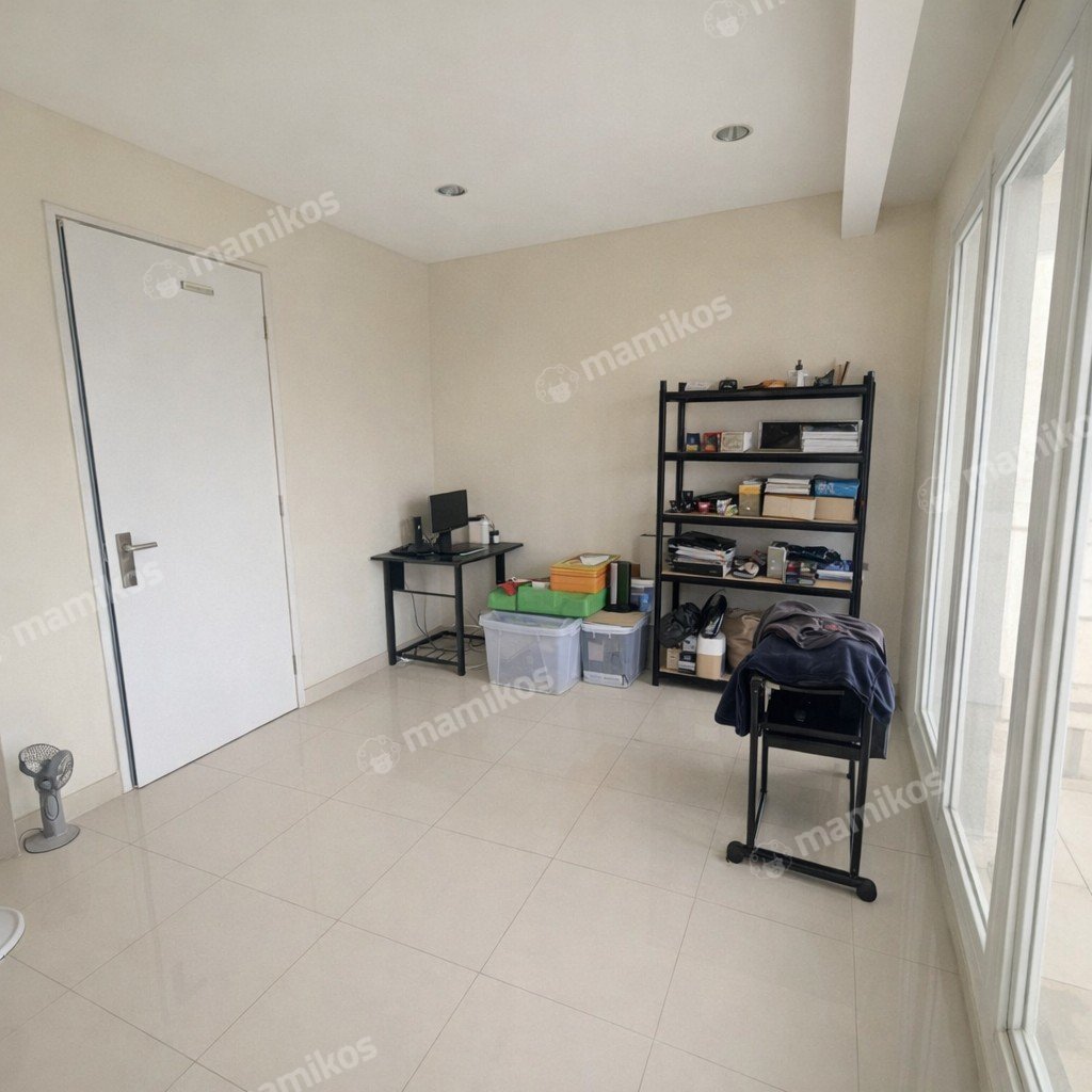 Rumah Sertifikat SHM 2 Kamar Tidur 2 Kamar Mandi Taman Surya Jakarta Barat - Photo 3