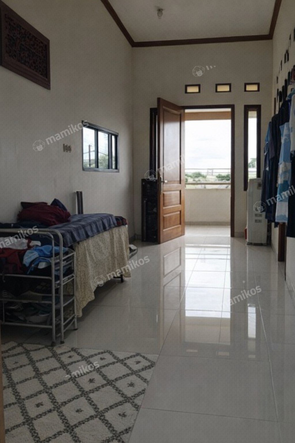 Rumah Sertifikat SHM 4 Kamar Tidur 2 Kamar Mandi Setu Jakarta Timur - Photo 4