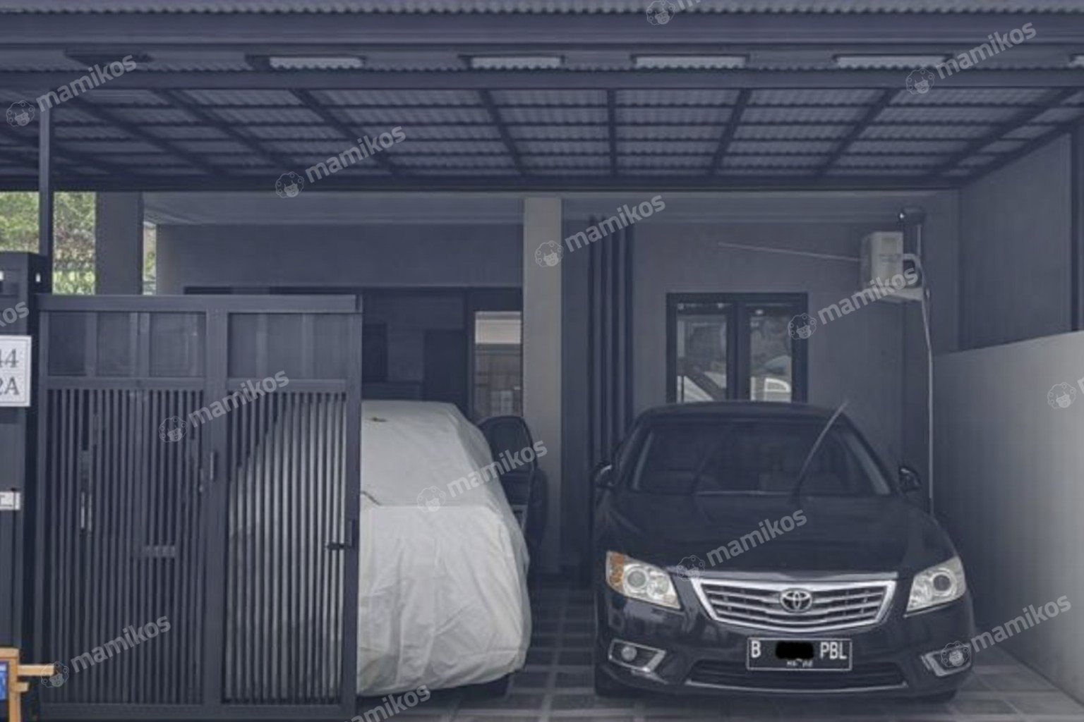 Rumah Sertifikat SHM 5 Kamar Tidur 4 Kamar Mandi Meruya Jakarta Barat