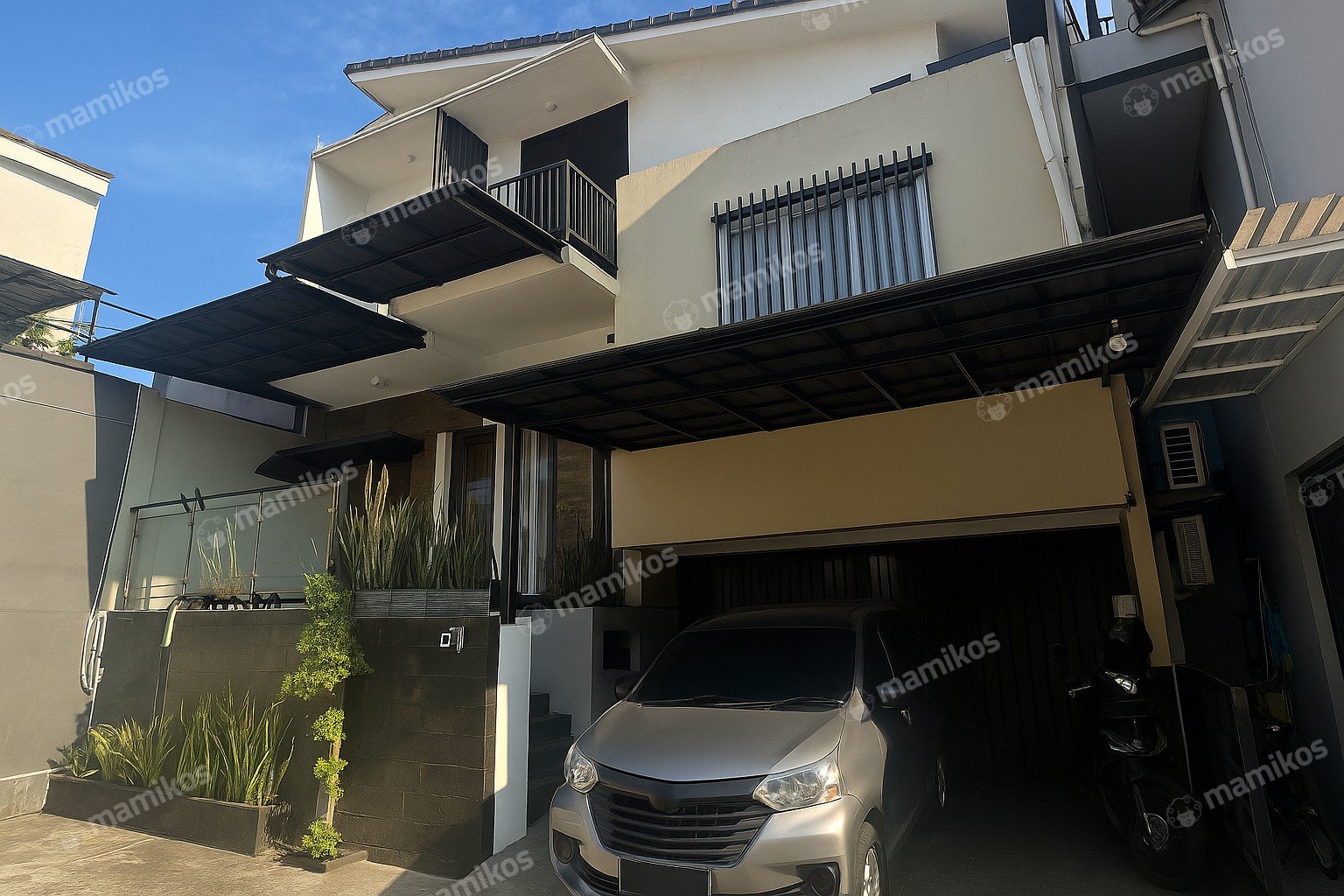Rumah 4 Kamar Tidur 3 Kamar Mandi 2 Lantai Cipayung Jakarta Timur