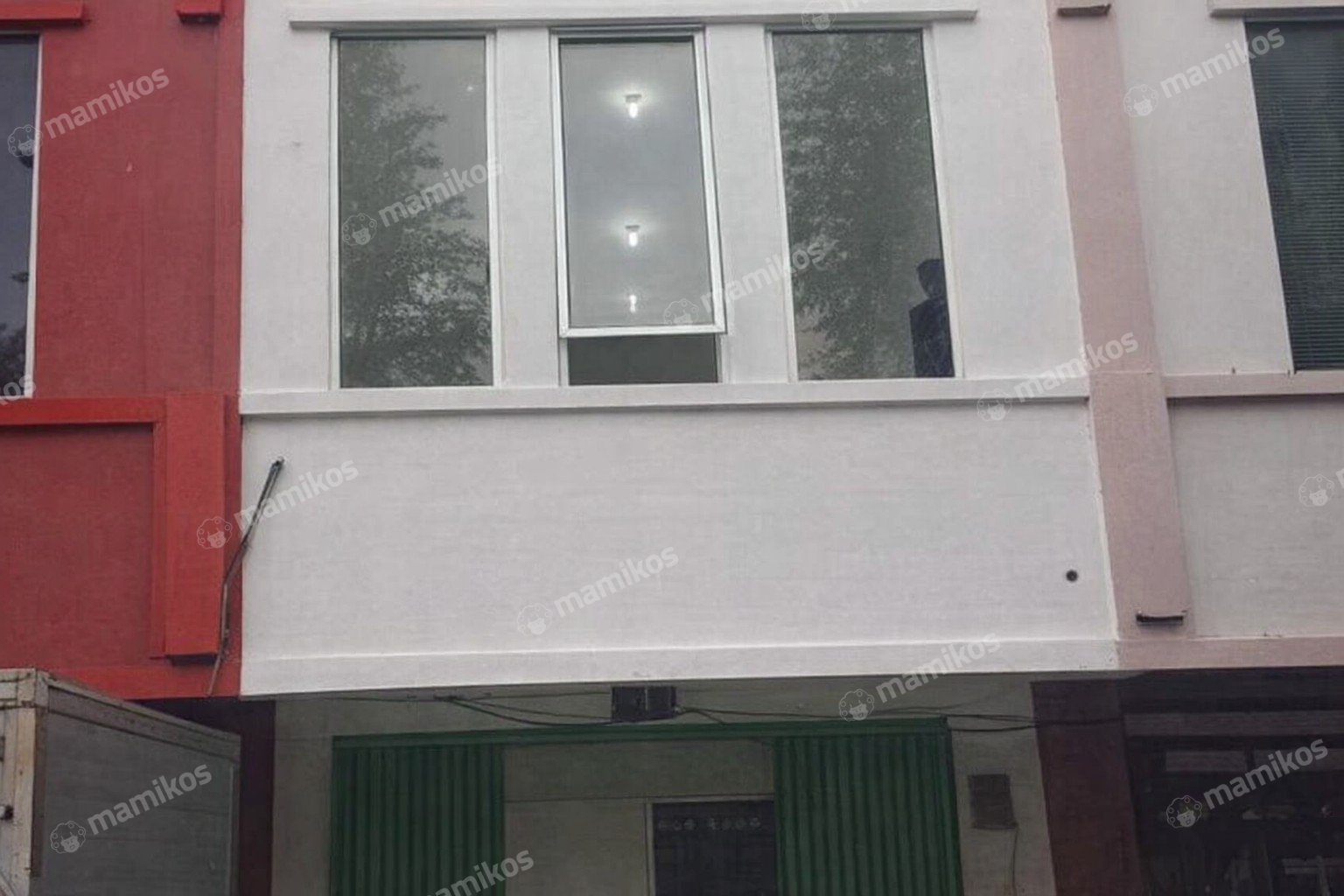 Rumah Sertifikat Hak Pakai 2 Kamar Mandi 3 Lantai Kelapa Gading Jakarta Utara