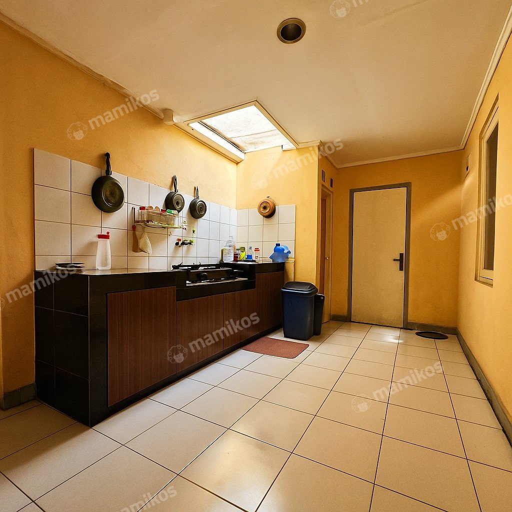 Rumah Sertifikat SHM 3 Kamar Tidur 3 Kamar Mandi Kebayoran Baru Jakarta Selatan - Photo 4