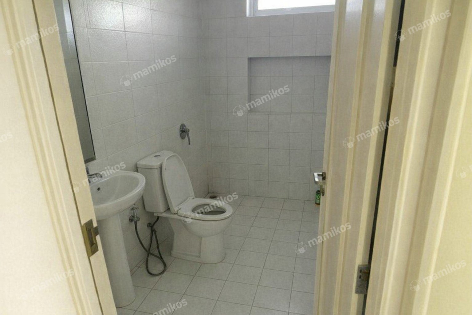 Rumah Sertifikat SHM 4 Kamar Tidur 4 Kamar Mandi Cengkareng Jakarta Barat - Photo 3