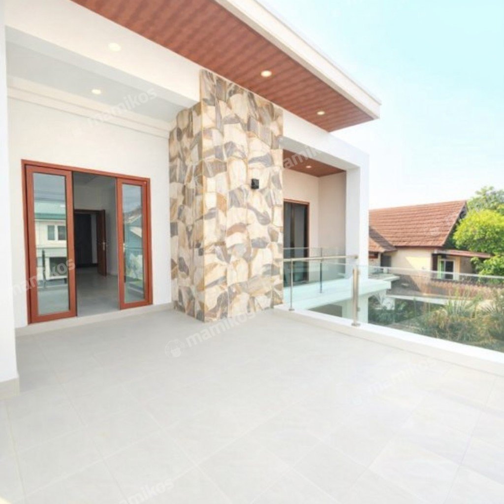 Rumah Sertifikat SHM 4 Kamar Tidur 5 Kamar Mandi Sektor 5-Bintaro Jakarta Selatan - Photo 2