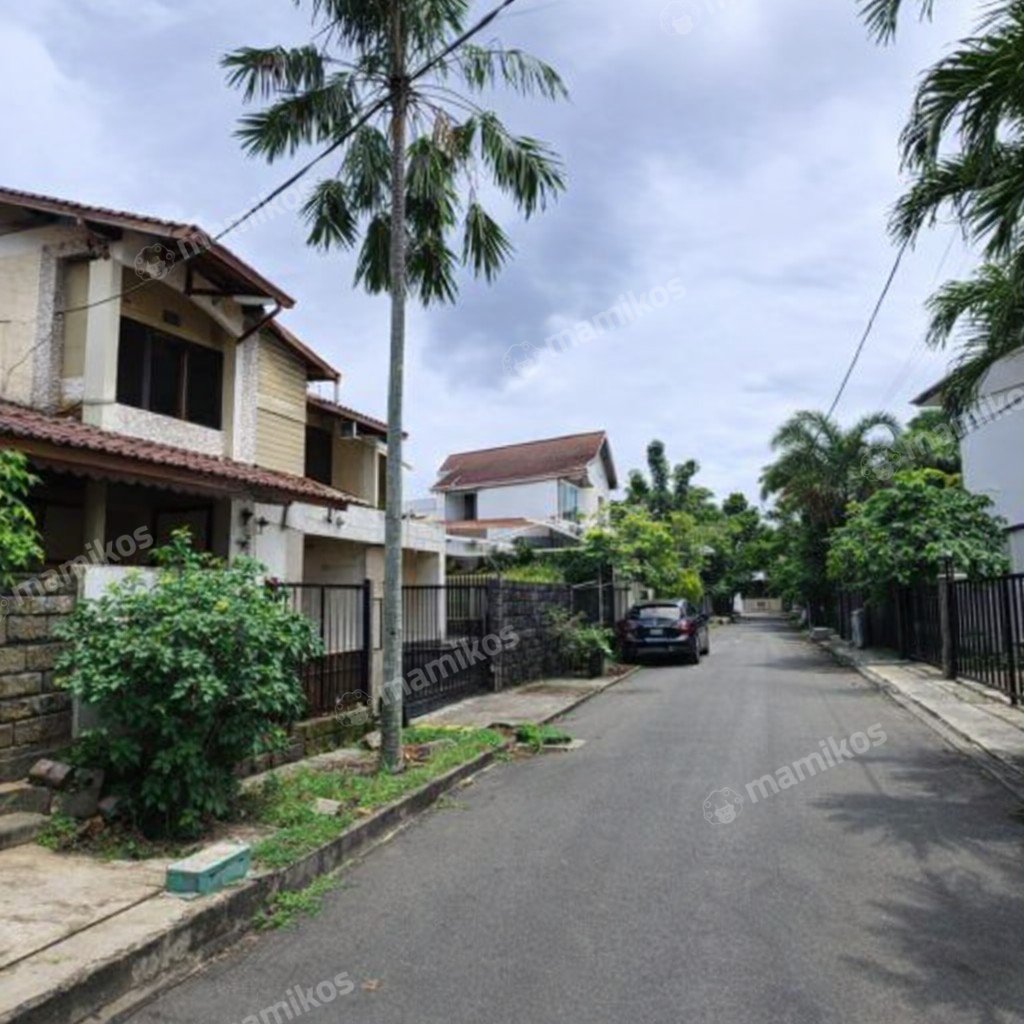 Rumah Sertifikat SHM 3 Kamar Tidur 3 Kamar Mandi Pondok Indah Jakarta Selatan - Photo 5