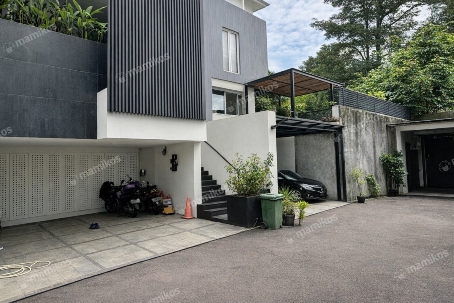 Rumah Sertifikat SHM 3 Kamar Tidur 3 Kamar Mandi Cilandak Jakarta Selatan