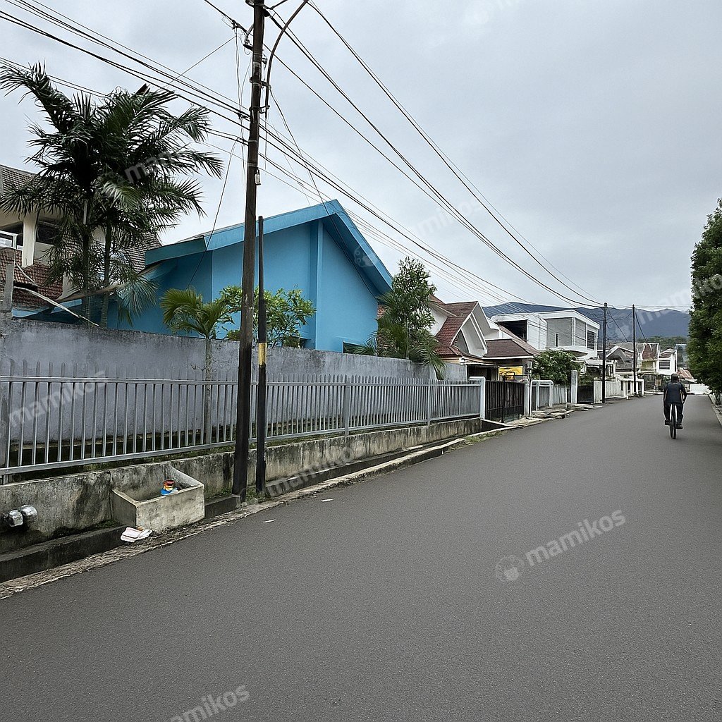 Rumah Sertifikat SHM 3 Kamar Tidur 2 Kamar Mandi Pulo Gadung Jakarta Timur - Photo 2