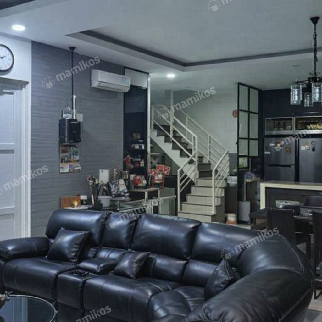 Rumah 4KT 8KM Semanan Jakarta Barat
