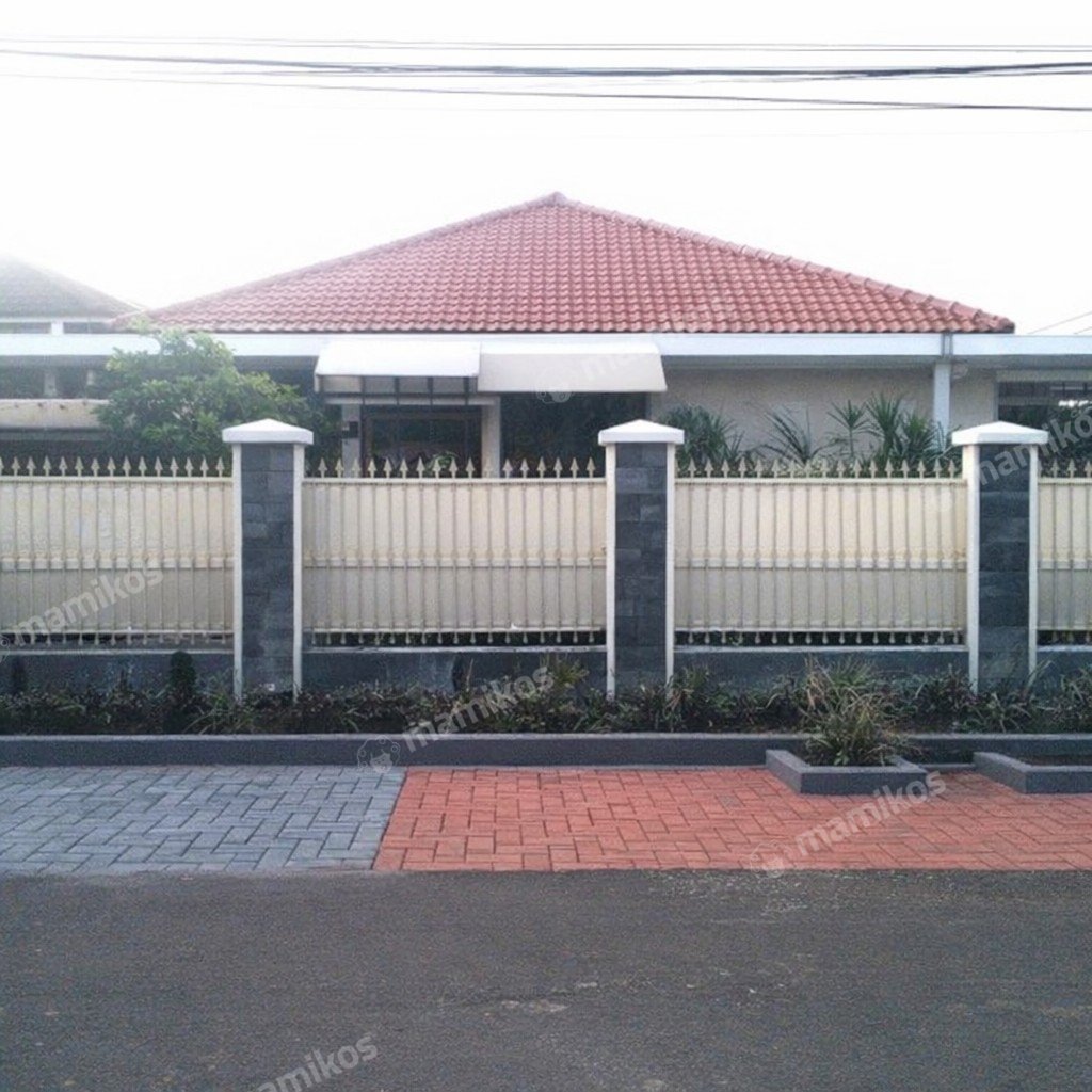 Rumah Sertifikat SHM 5 Kamar Tidur 2 Kamar Mandi Jatiwaringin Jakarta Timur - Photo 3