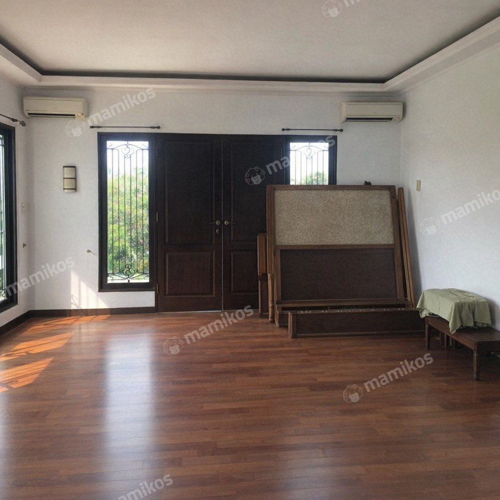 Rumah Sertifikat SHM 3 Kamar Tidur 3 Kamar Mandi Pantai Indah Kapuk Jakarta Utara - Photo 4