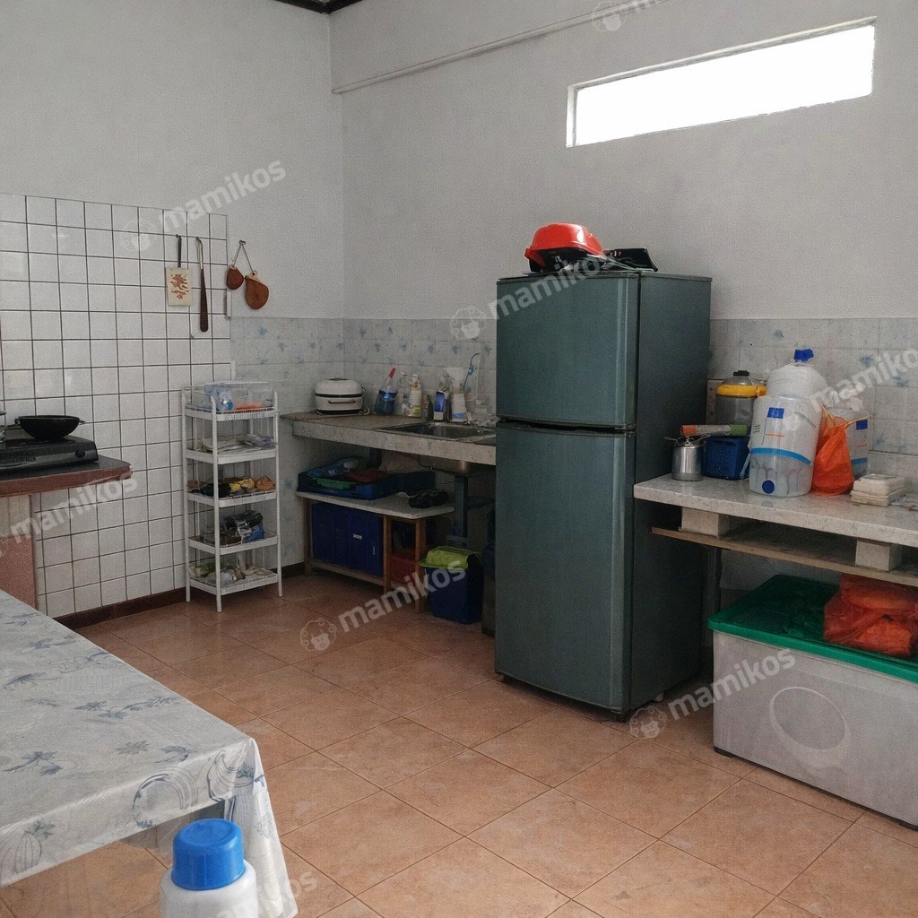 Rumah Sertifikat SHM 7 Kamar Tidur 4 Kamar Mandi Menteng Dalam Jakarta Selatan - Photo 4