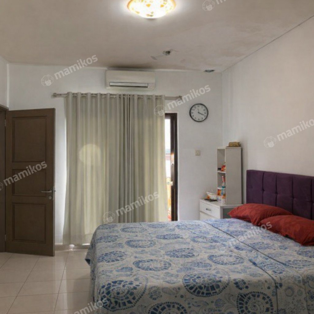 Rumah Sertifikat SHM 3 Kamar Tidur 3 Kamar Mandi Cilangkap Jakarta Timur - Photo 2
