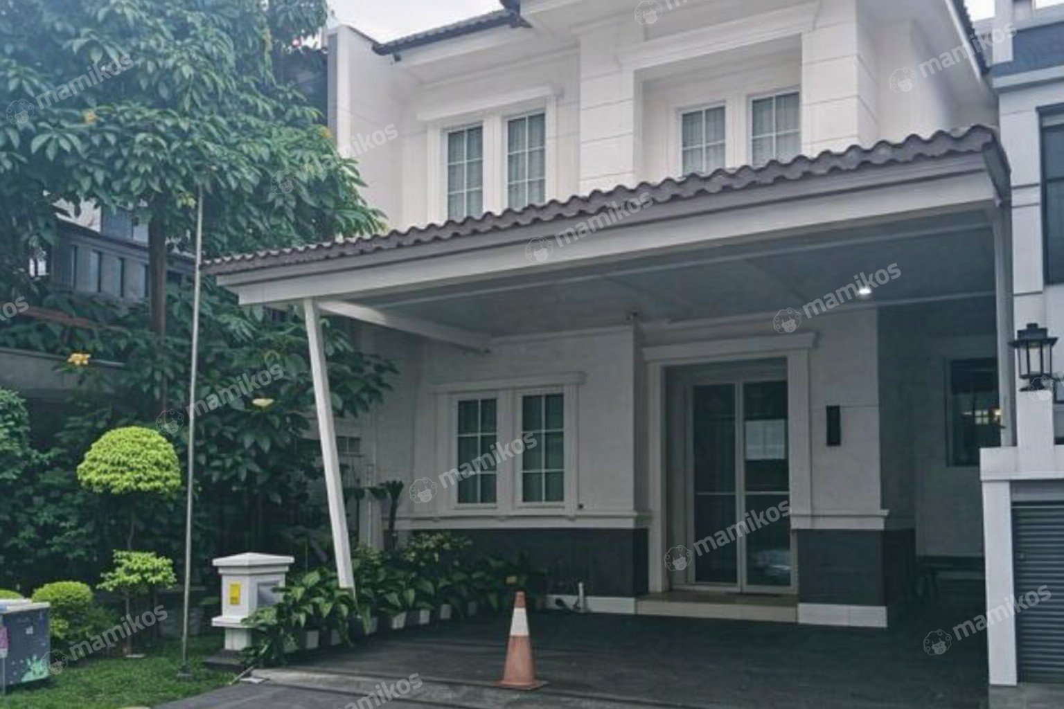 Rumah Sertifikat SHM 4 Kamar Tidur 3 Kamar Mandi Kota Wisata Jakarta Timur