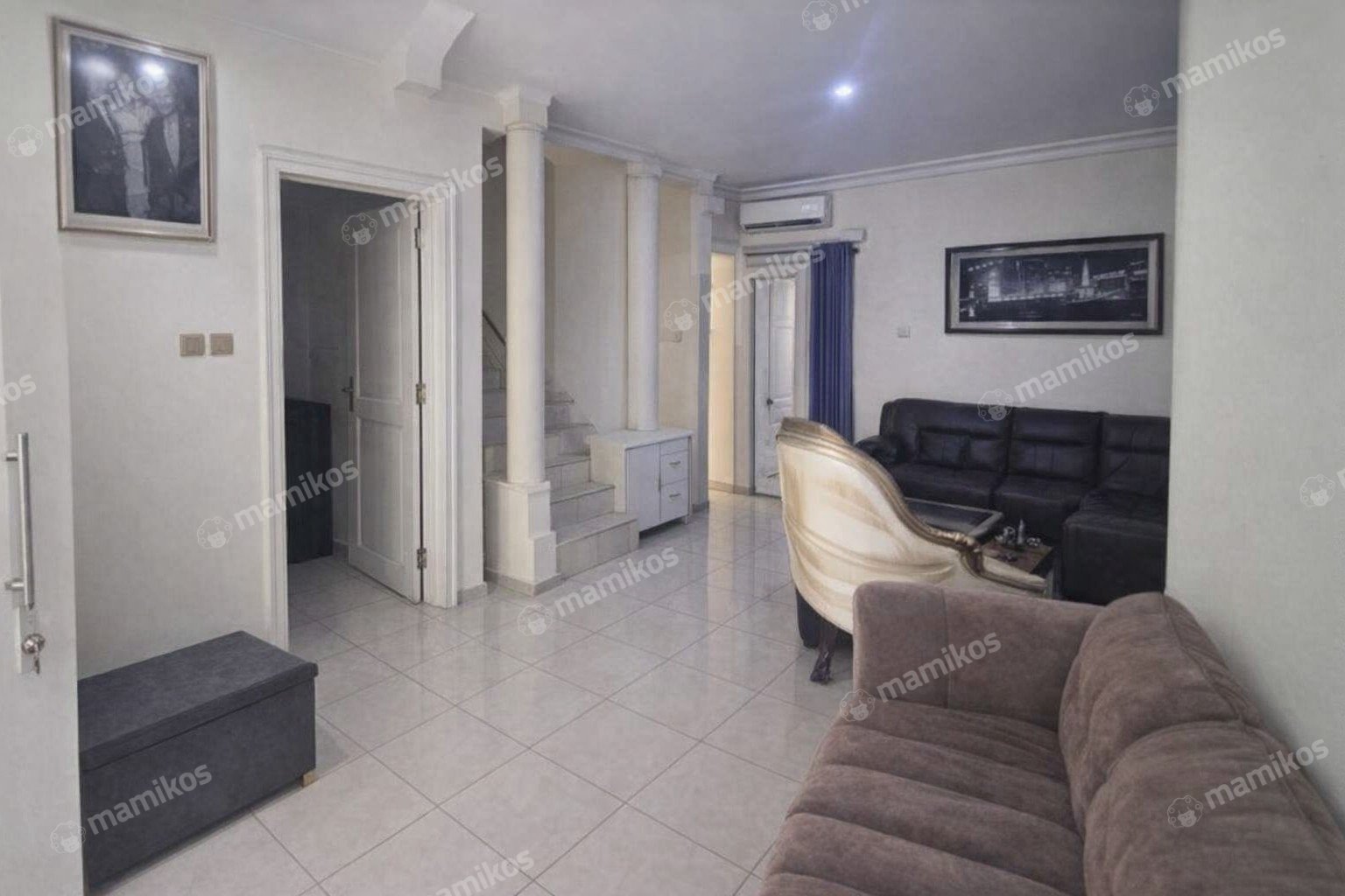 Rumah Sertifikat SHM 4 Kamar Tidur 3 Kamar Mandi Kota Wisata Jakarta Timur - Photo 3