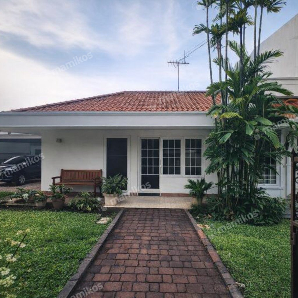 Rumah Sertifikat SHM 4 Kamar Tidur 2 Kamar Mandi Pancoran Jakarta Selatan - Photo 2