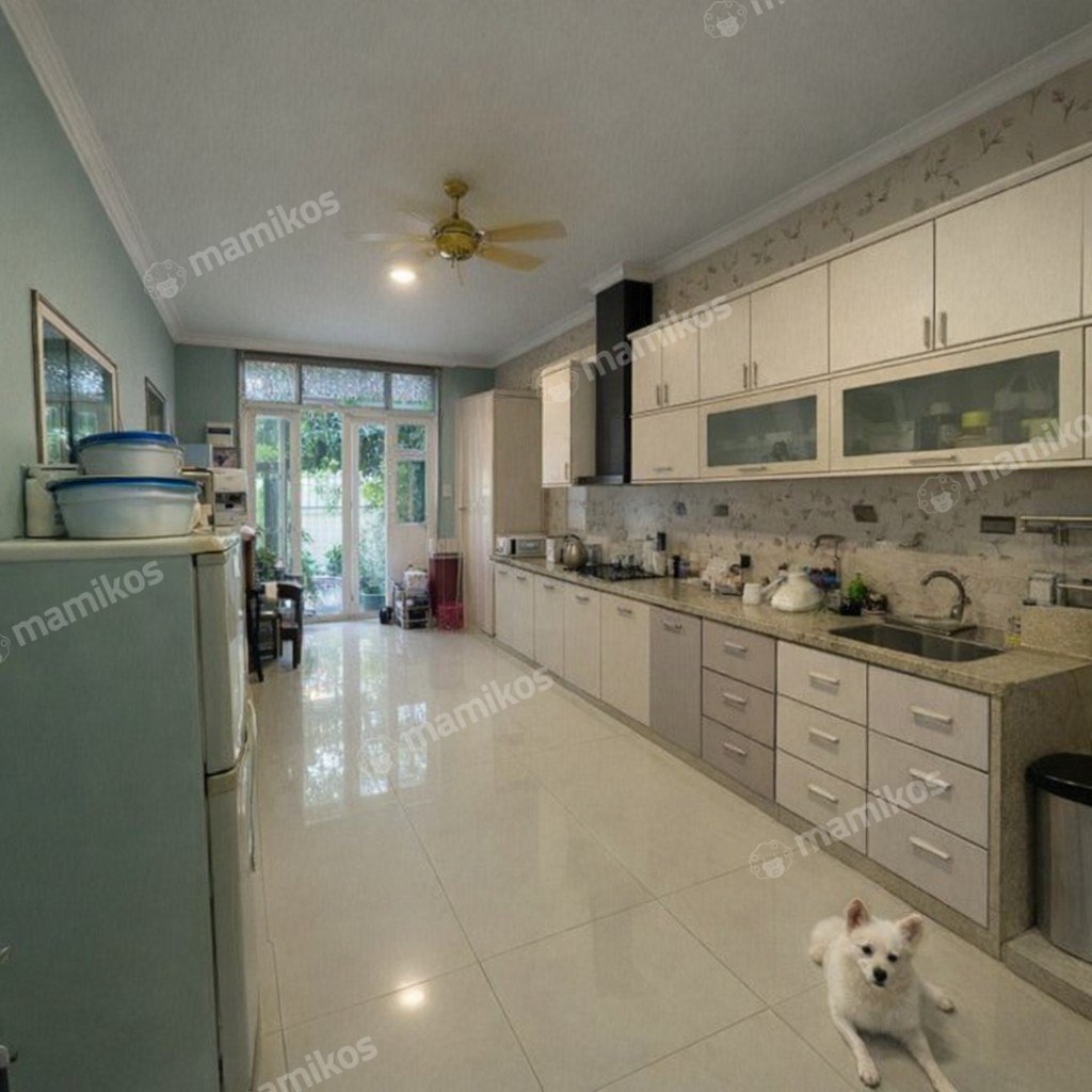 Rumah Sertifikat SHM 5 Kamar Tidur 5 Kamar Mandi Pantai Indah Kapuk Jakarta Utara - Photo 2