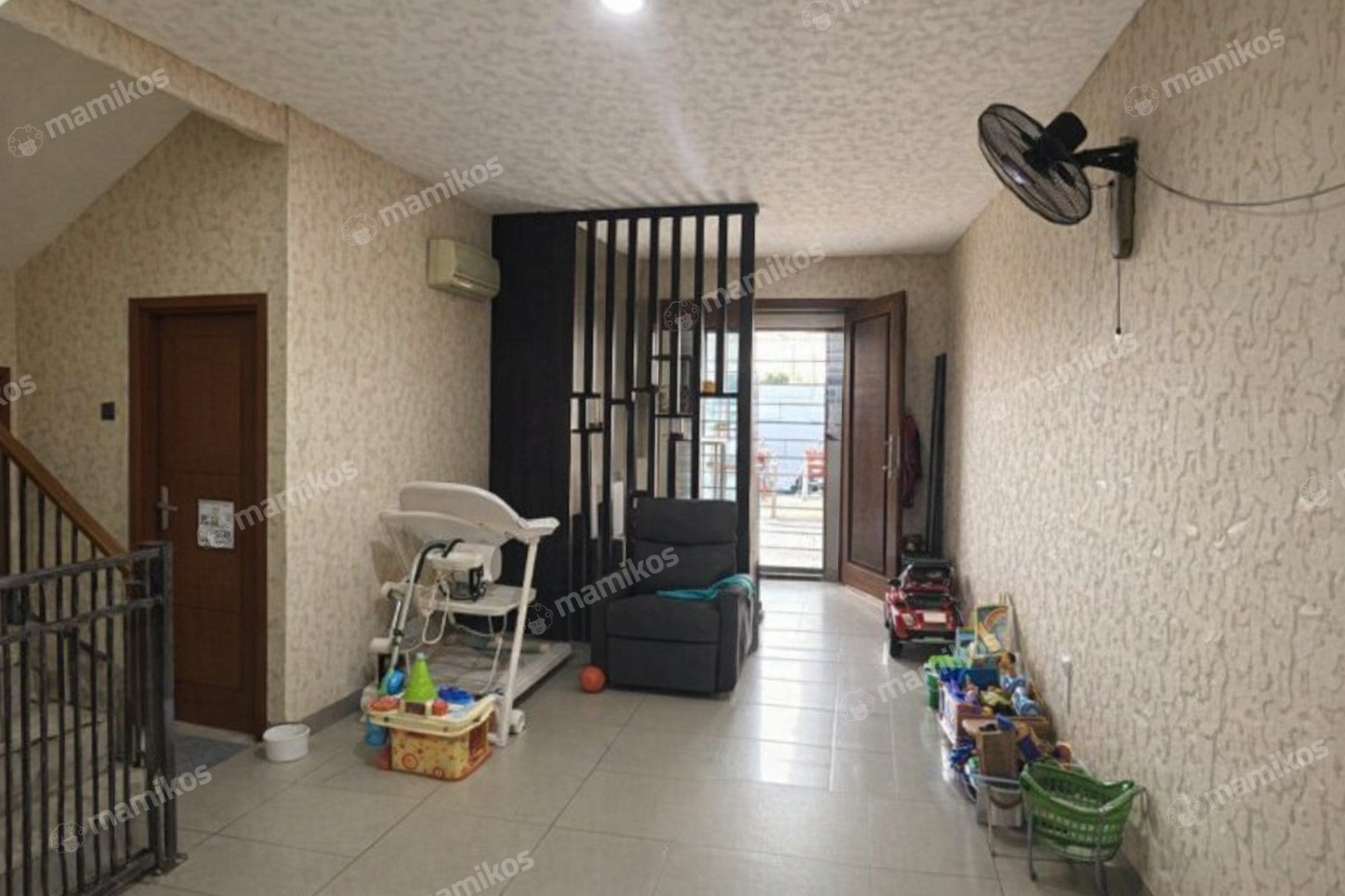 Rumah Sertifikat SHM 3 Kamar Tidur 3 Kamar Mandi Kav DKI Jakarta Barat