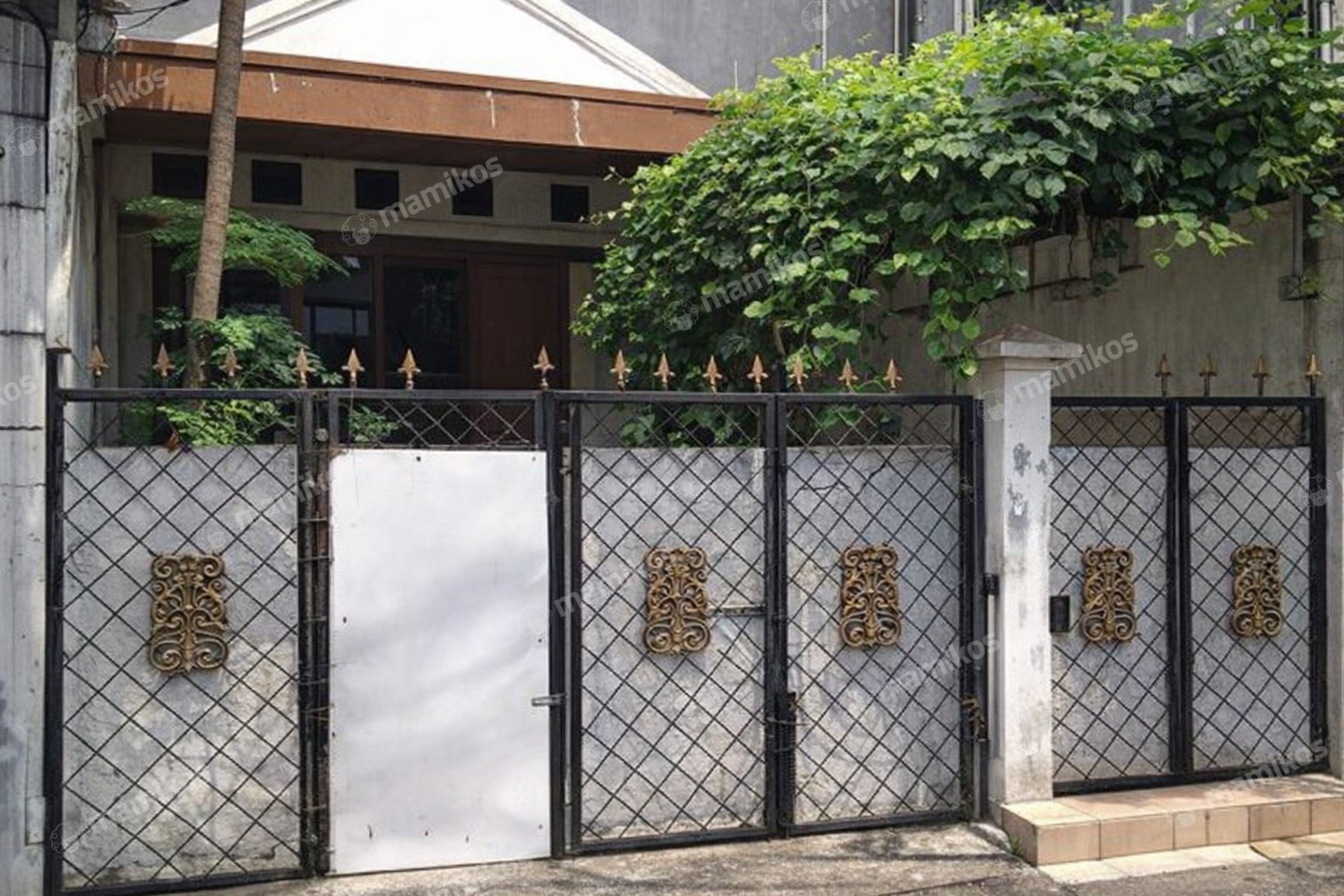Rumah Sertifikat SHM 2 Kamar Tidur 1 Kamar Mandi Ampera Jakarta Selatan