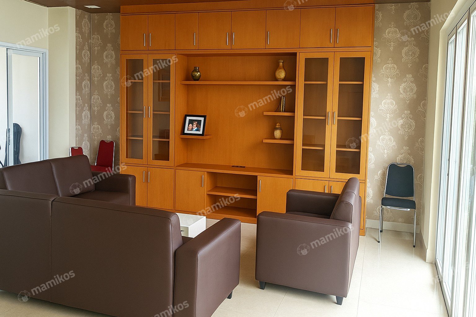 Rumah Sertifikat SHM 5 Kamar Tidur 6 Kamar Mandi Taman Surya Jakarta Barat - Photo 4