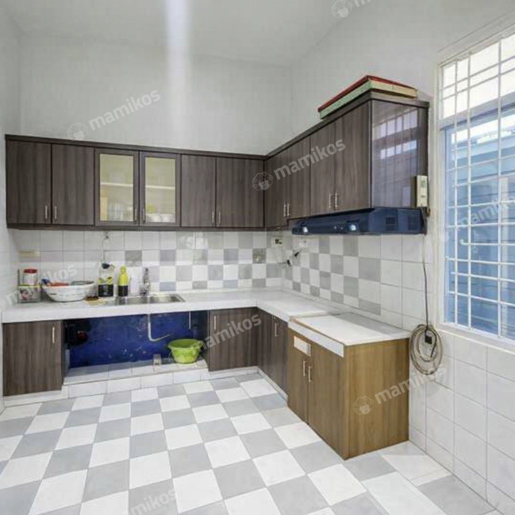 Rumah Sertifikat SHM 3 Kamar Tidur 3 Kamar Mandi Permata Buana Jakarta Barat - Photo 3