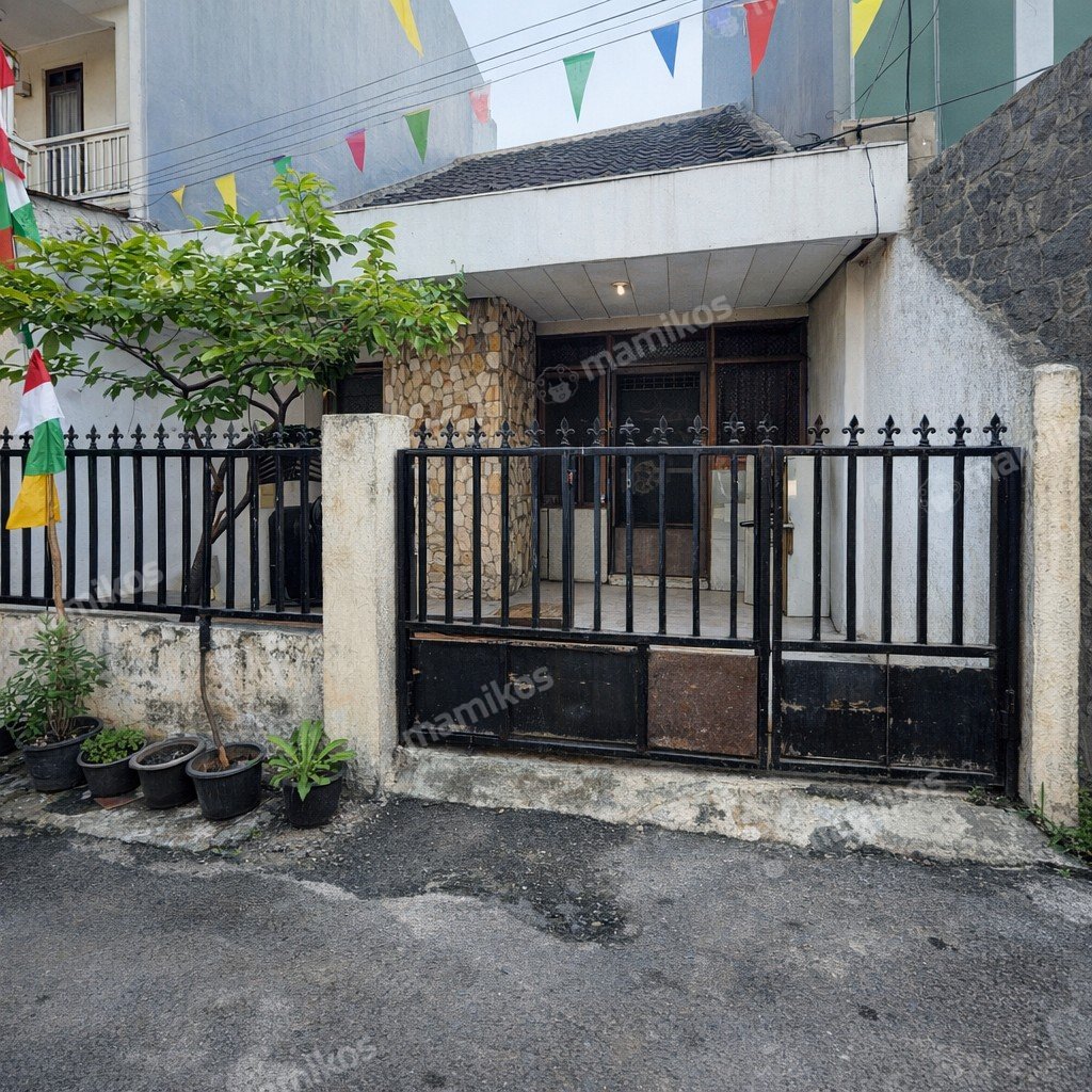 Rumah Sertifikat SHM 4 Kamar Tidur 2 Kamar Mandi Tanjung Duren Jakarta Barat - Photo 2
