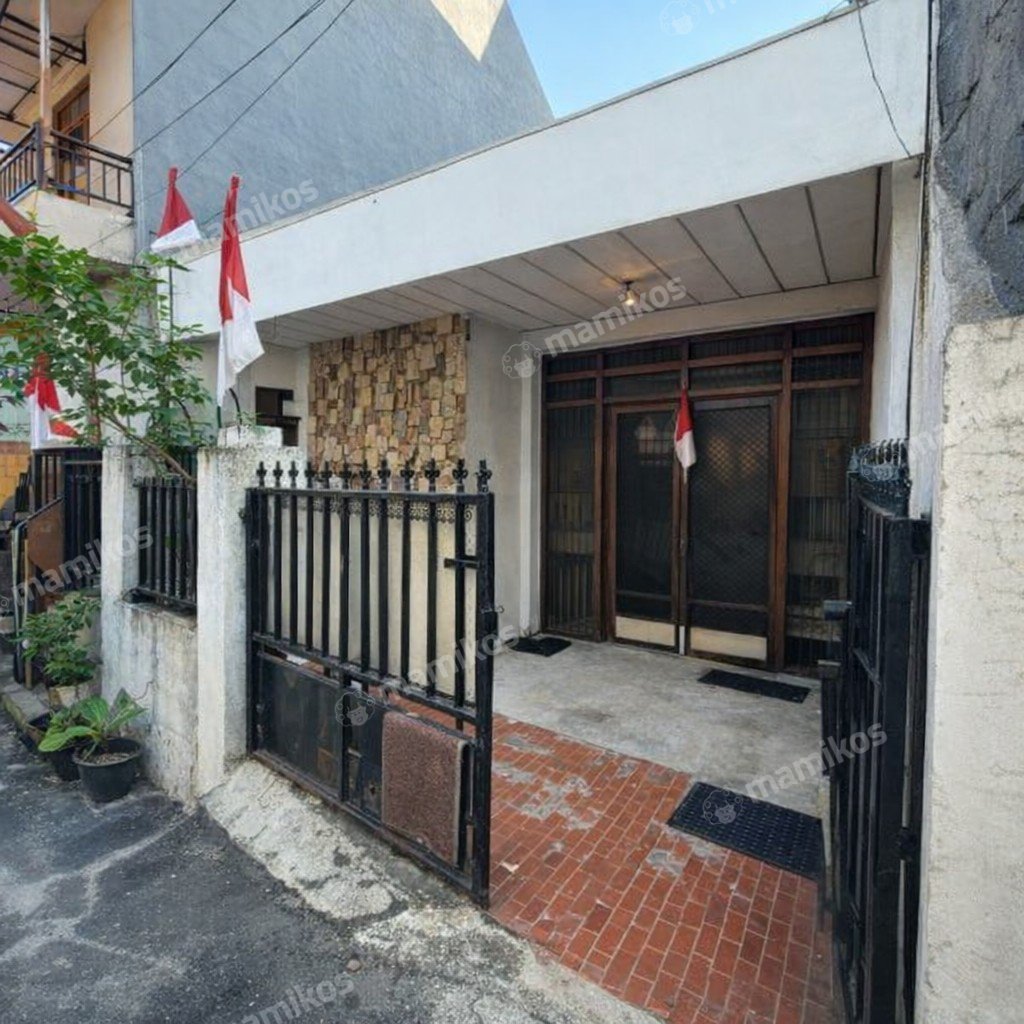Rumah Sertifikat SHM 4 Kamar Tidur 2 Kamar Mandi Tanjung Duren Jakarta Barat - Photo 3