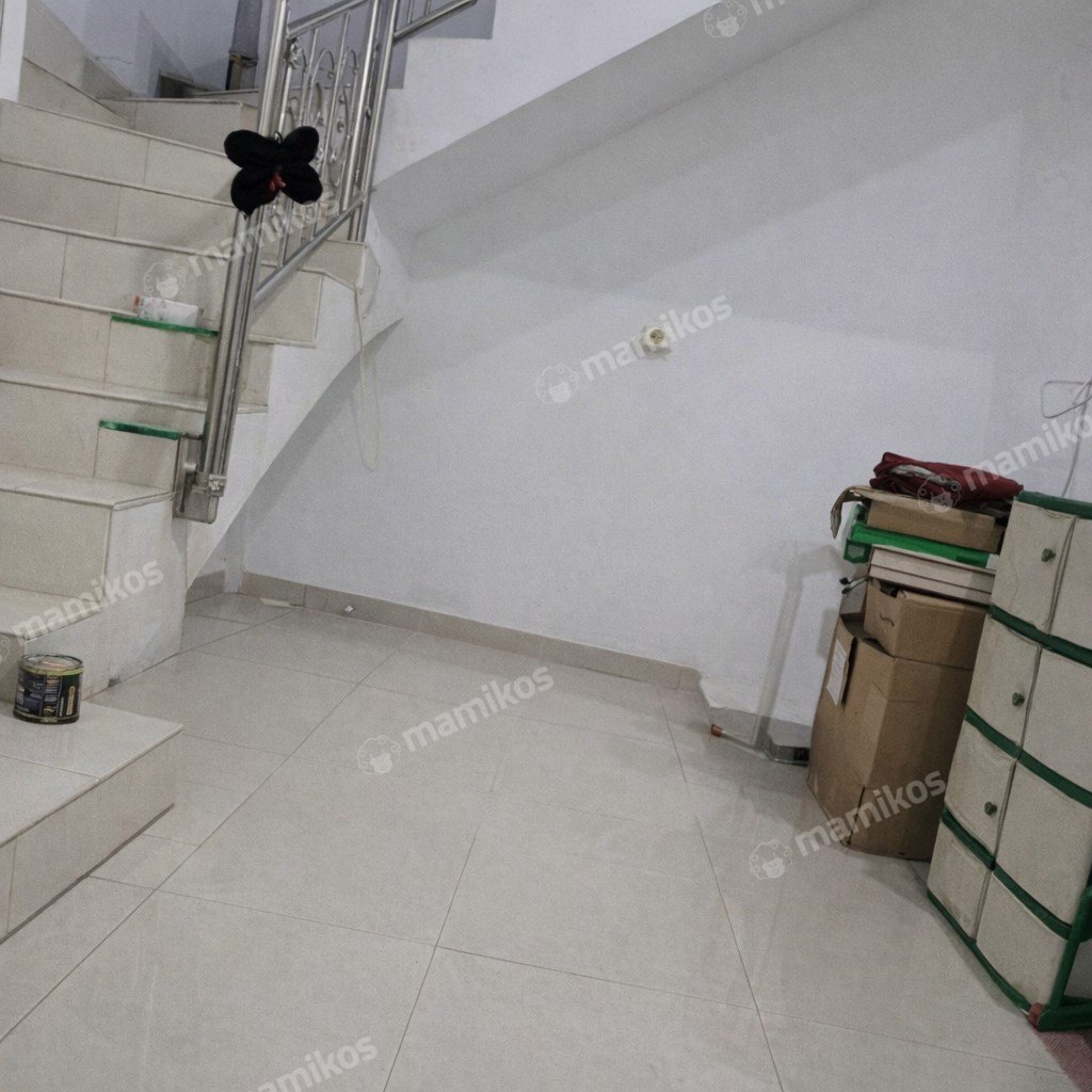Rumah Sertifikat SHM 5 Kamar Tidur 5 Kamar Mandi Duri Kosambi Jakarta Barat - Photo 4