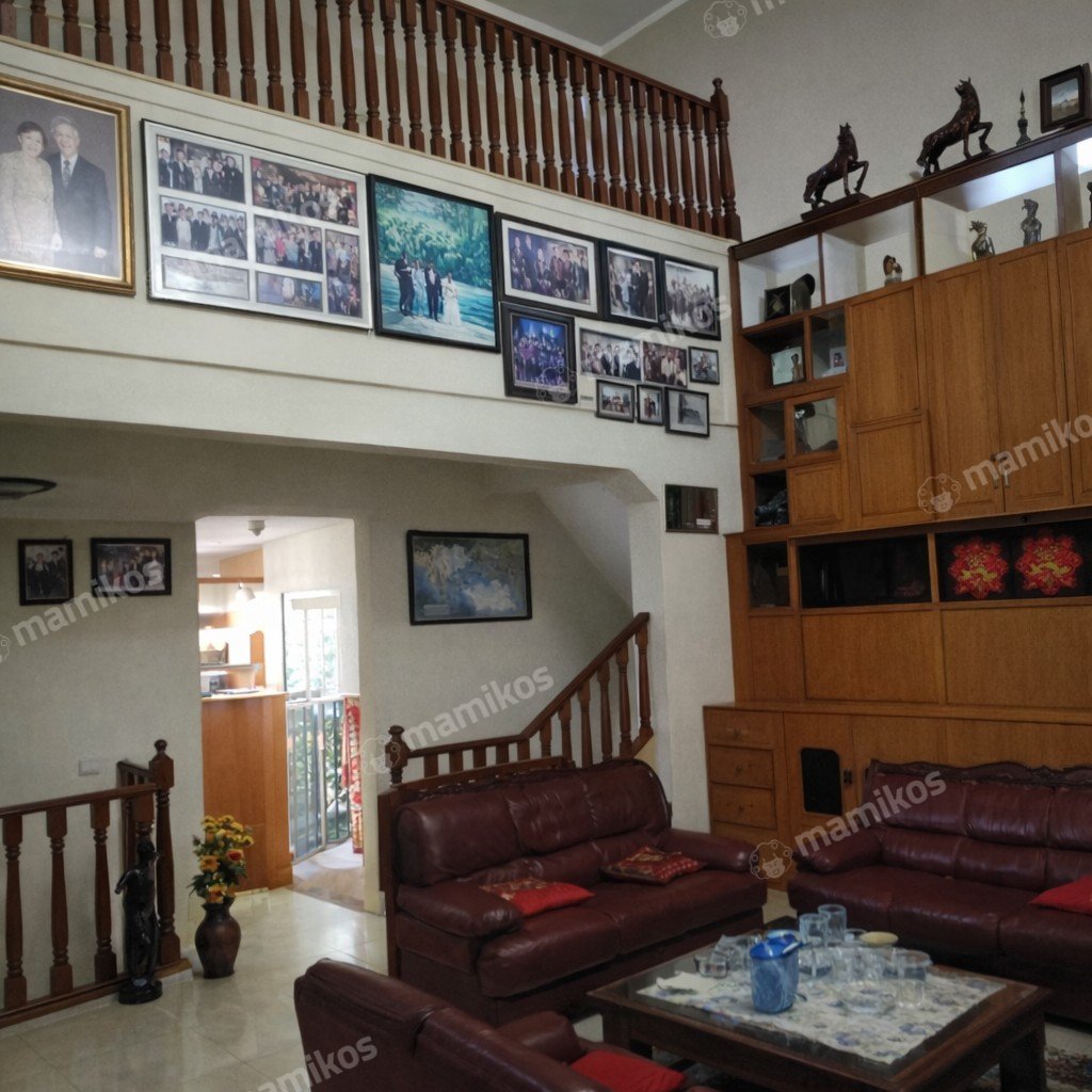 Rumah Sertifikat SHM 4 Kamar Tidur 3 Kamar Mandi Tanjung Duren Jakarta Barat - Photo 5