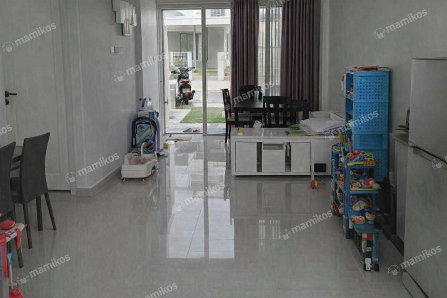 Rumah Sertifikat SHM 3 Kamar Tidur 3 Kamar Mandi Cakung Jakarta Timur - Photo 2