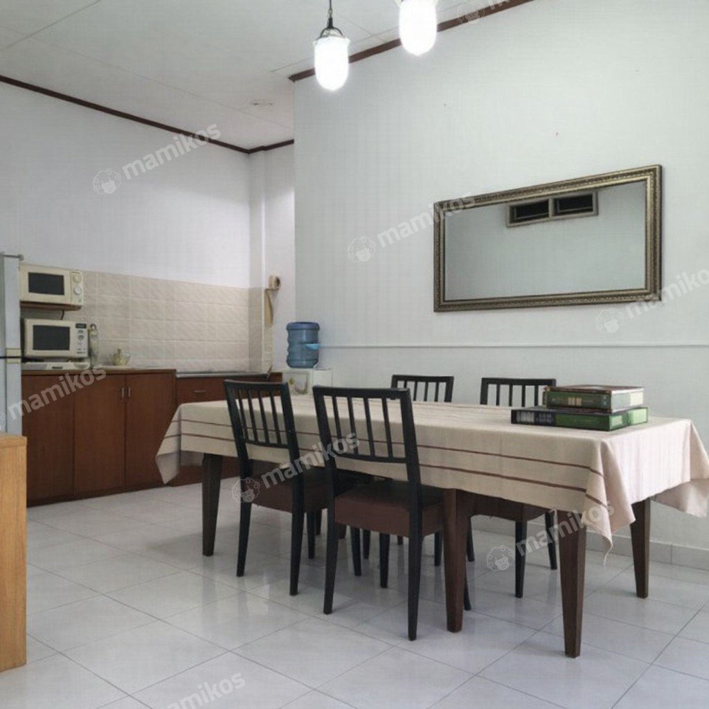 Rumah Sertifikat SHM 5 Kamar Tidur 2 Kamar Mandi Kebayoran Baru Jakarta Selatan - Photo 3
