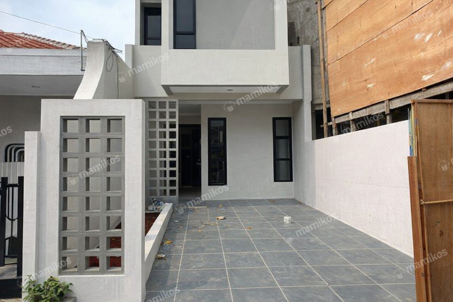 Rumah Sertifikat SHM 3 Kamar Tidur 2 Kamar Mandi Kayu Putih Jakarta Timur