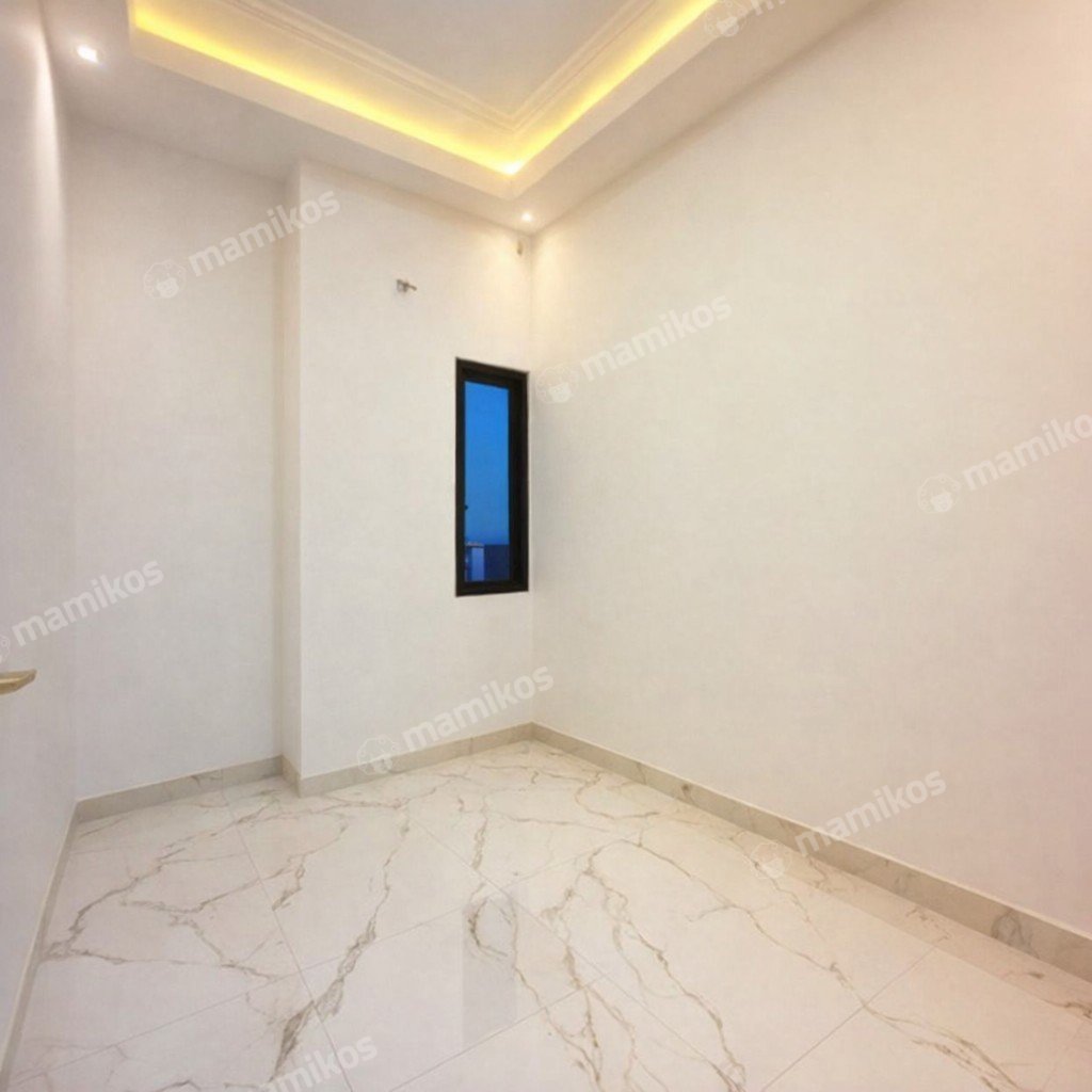 Rumah Sertifikat SHM 4 Kamar Tidur 5 Kamar Mandi Utan Kayu Jakarta Timur - Photo 3