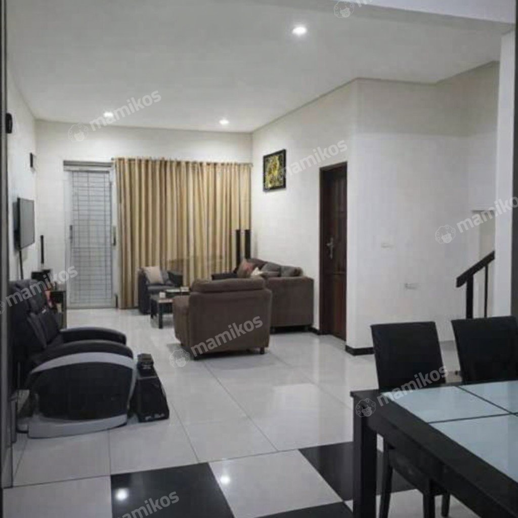 Rumah Sertifikat SHM 3 Kamar Tidur 3 Kamar Mandi Green Lake City Jakarta Barat - Photo 3