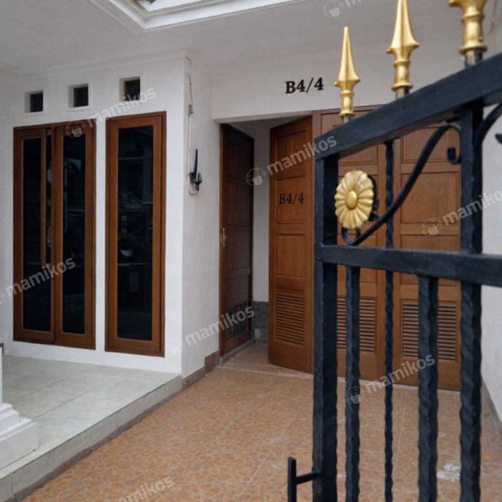 Rumah Sertifikat SHM 7 Kamar Tidur 3 Kamar Mandi Cakung Jakarta Timur - Photo 2