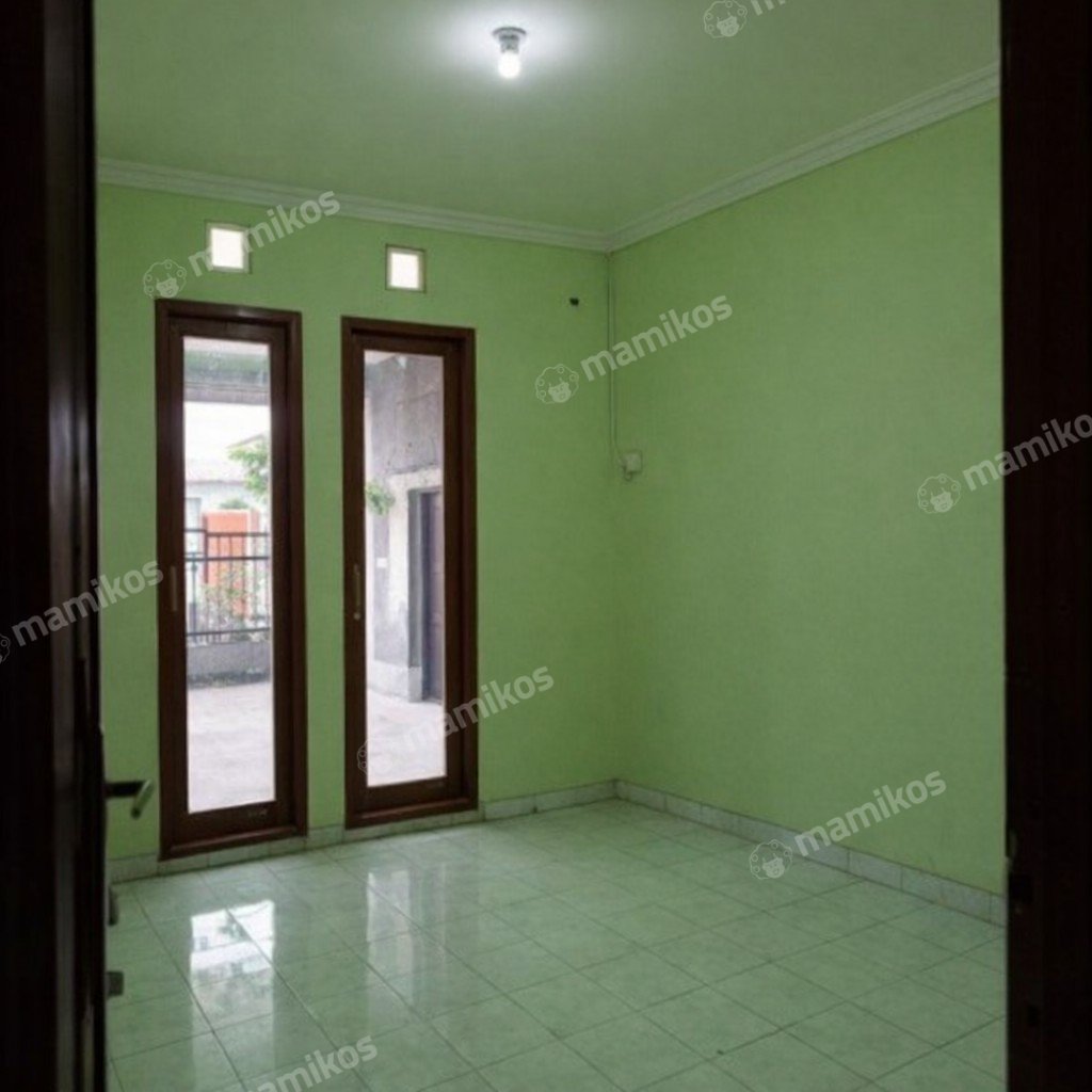 Rumah Sertifikat SHM 7 Kamar Tidur 3 Kamar Mandi Cakung Jakarta Timur - Photo 4