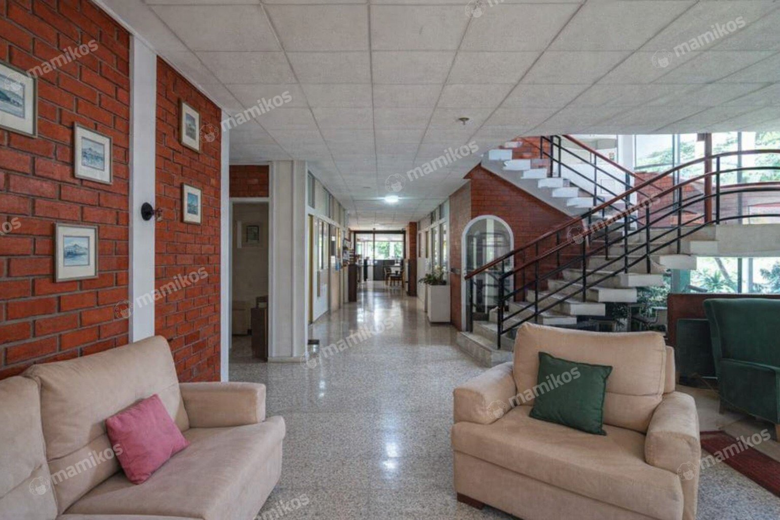 Rumah Sertifikat SHM 6 Kamar Tidur 3 Kamar Mandi Cibubur Jakarta Timur - Photo 4