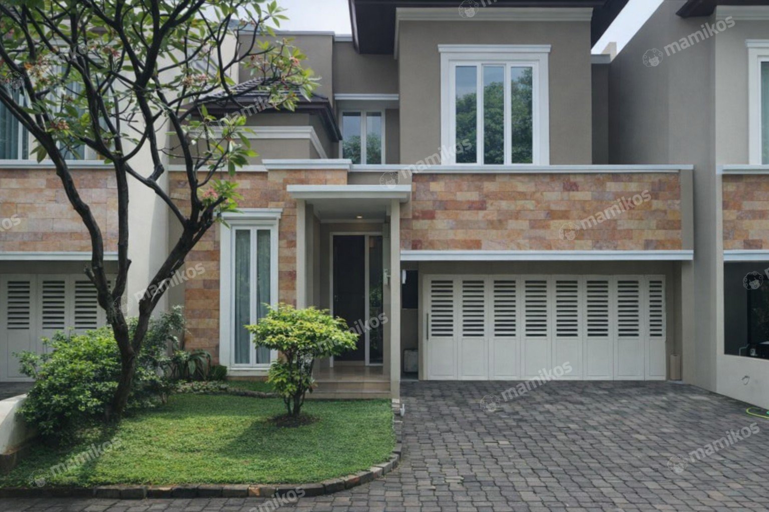 Rumah Sertifikat SHM 5 Kamar Tidur 4 Kamar Mandi Kemang Jakarta Selatan