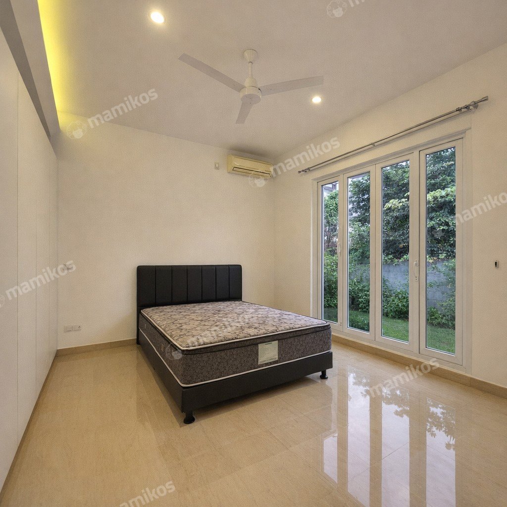 Rumah Sertifikat SHM 5 Kamar Tidur 4 Kamar Mandi Kemang Jakarta Selatan - Photo 5