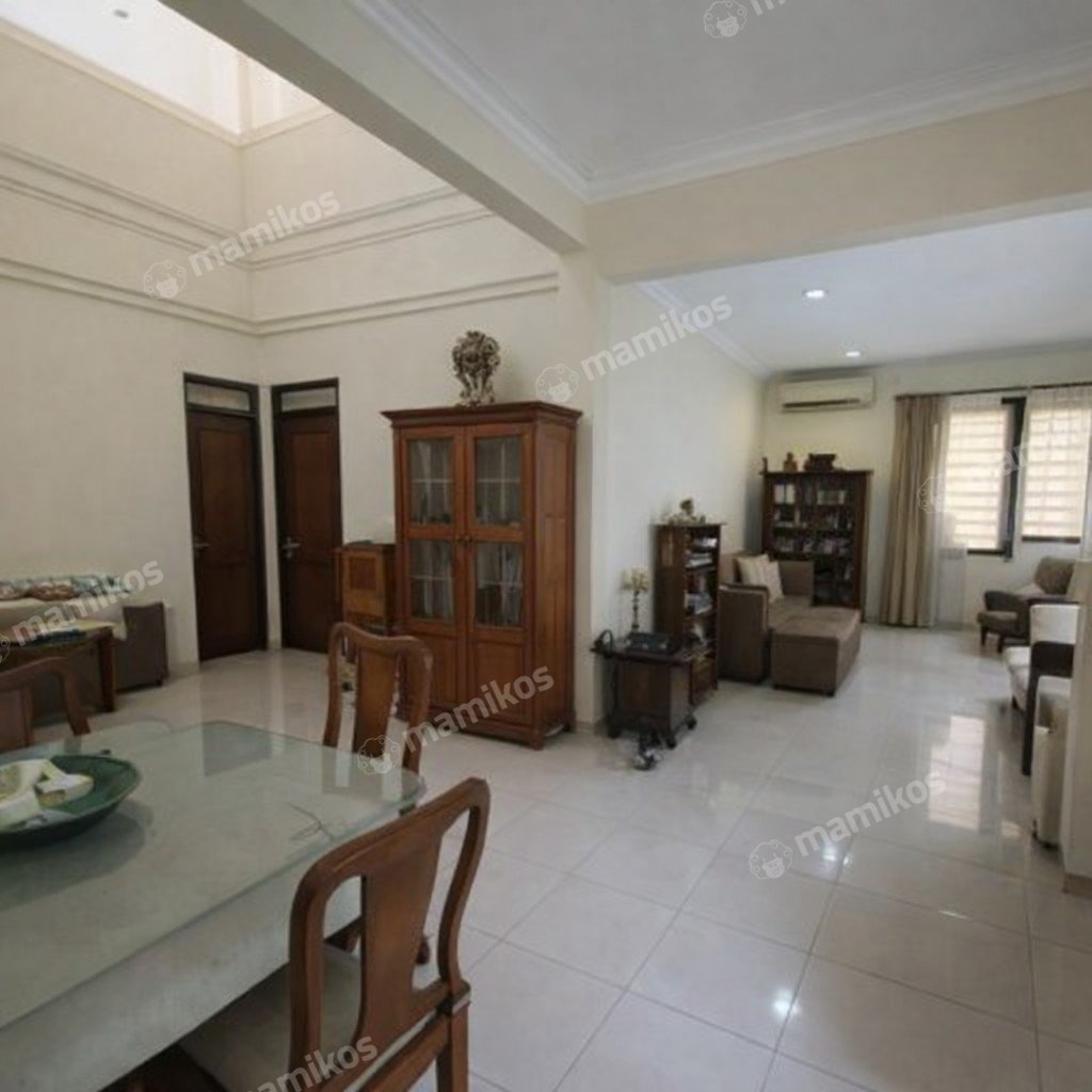 Rumah Sertifikat SHM 4 Kamar Tidur 3 Kamar Mandi Pulomas Jakarta Timur - Photo 2