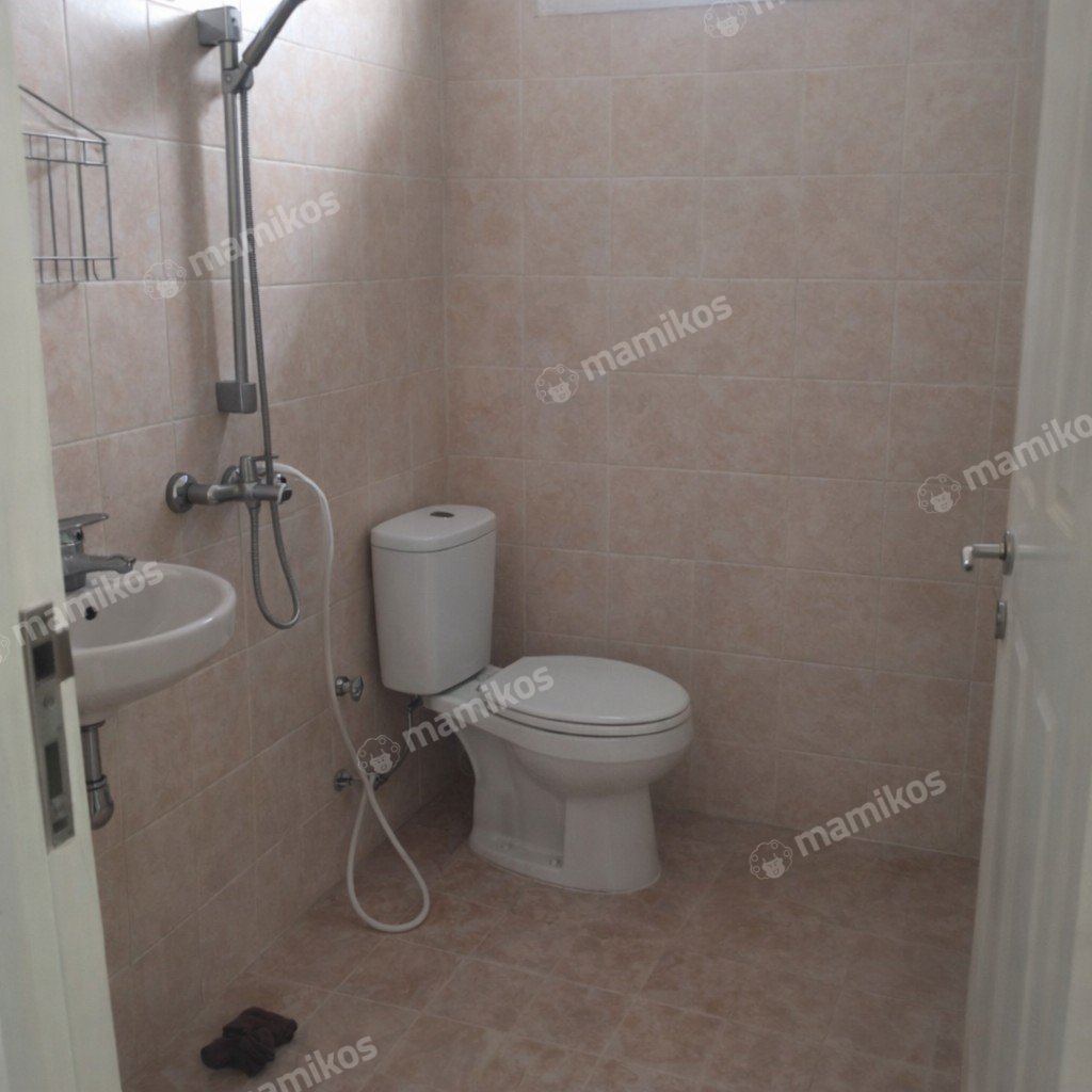 Rumah 4 Kamar Tidur 4 Kamar Mandi 2 Lantai Kota Wisata Jakarta Timur - Photo 3