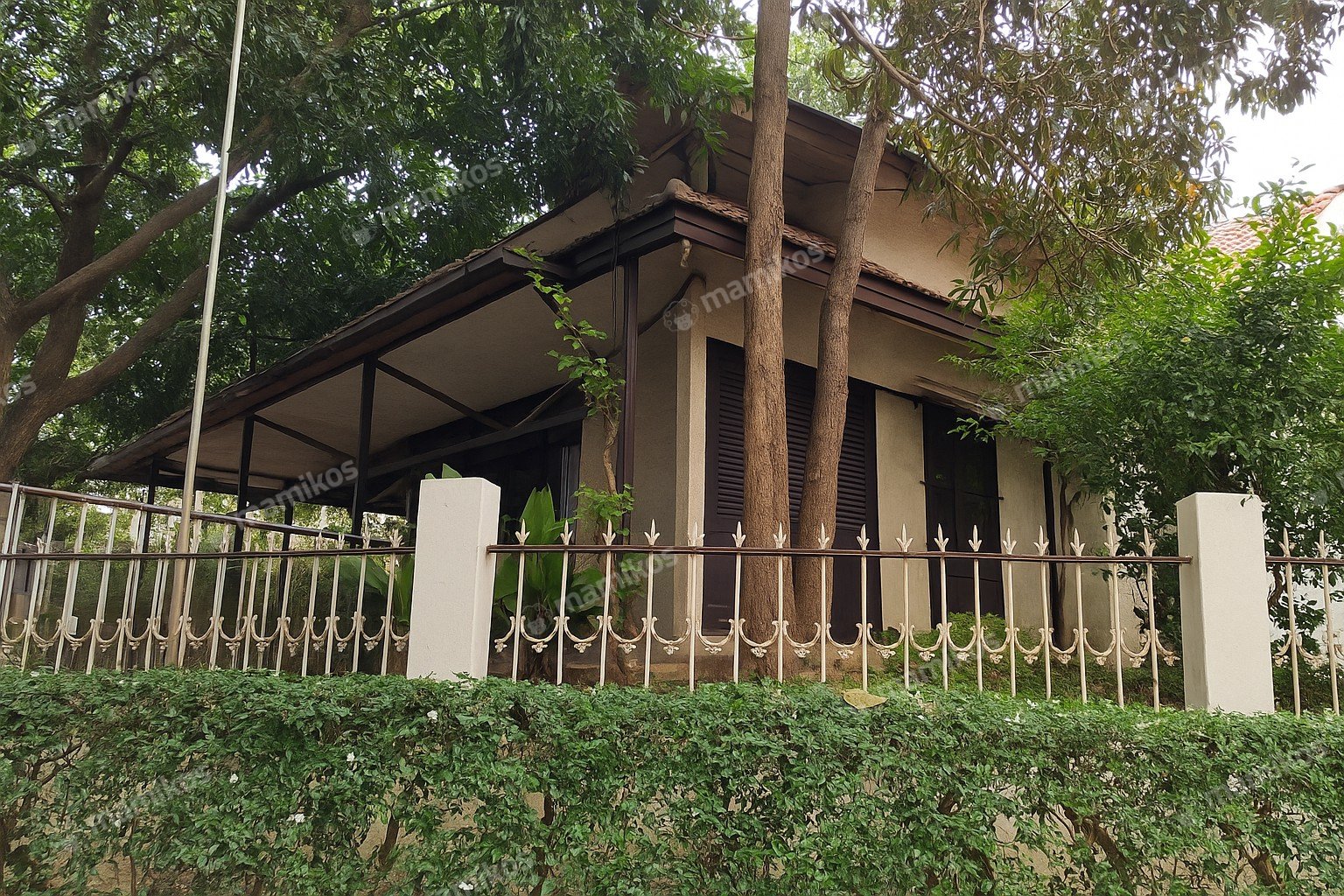 Rumah Sertifikat SHM 3 Kamar Tidur 2 Kamar Mandi Puri Indah Jakarta Barat - Photo 3