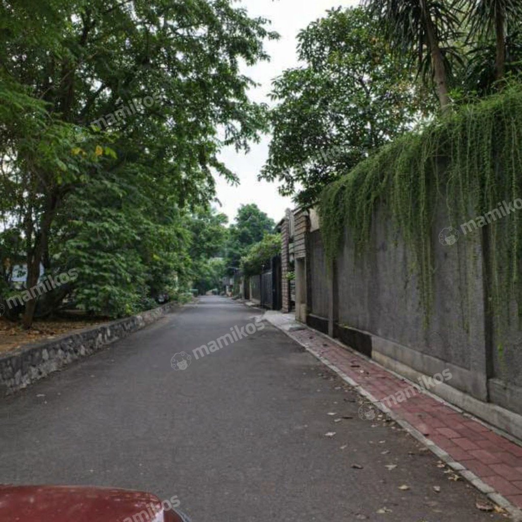Rumah Sertifikat SHM 3 Kamar Tidur 2 Kamar Mandi Puri Indah Jakarta Barat - Photo 4