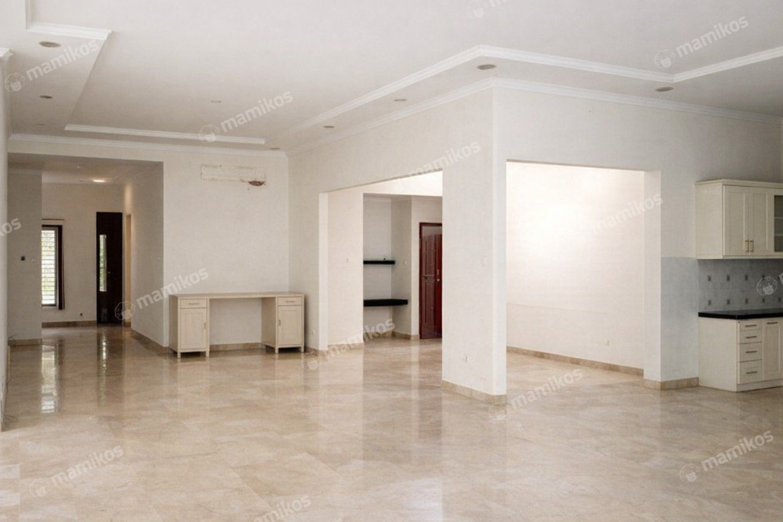 Rumah Sertifikat SHM 4 Kamar Tidur 4 Kamar Mandi Pondok Indah Jakarta Selatan