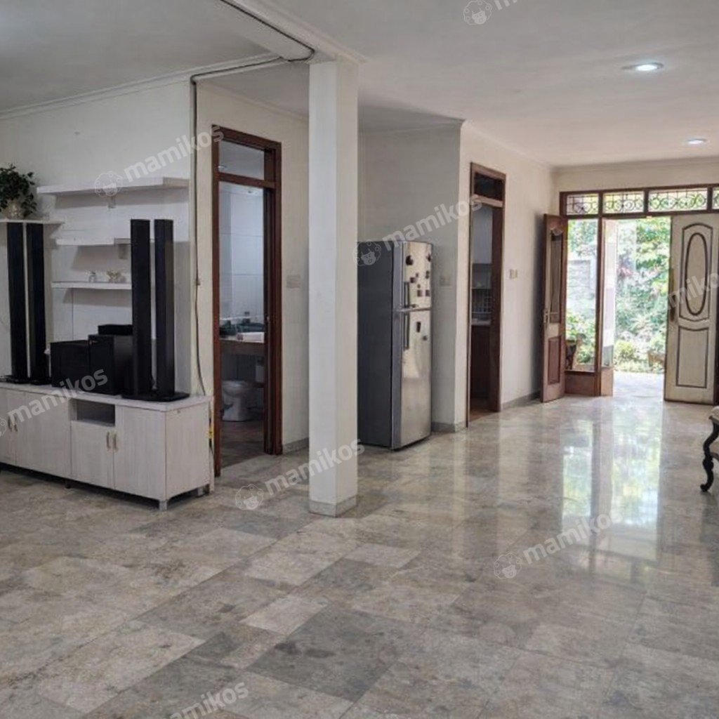 Rumah Sertifikat SHM 2 Kamar Tidur 1 Kamar Mandi Intercon Jakarta Barat - Photo 4
