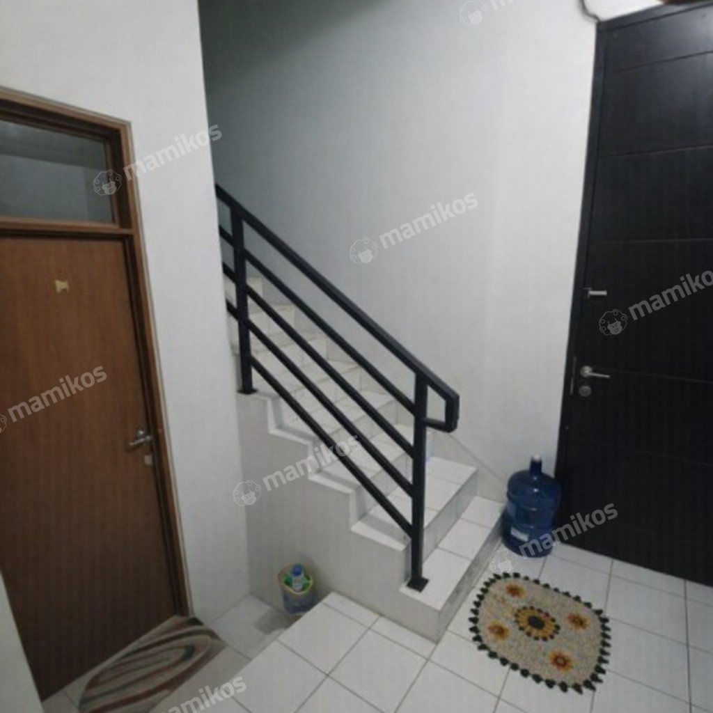 Rumah Sertifikat PPJB 2 Kamar Tidur 2 Kamar Mandi Duri Kosambi Jakarta Barat - Photo 2