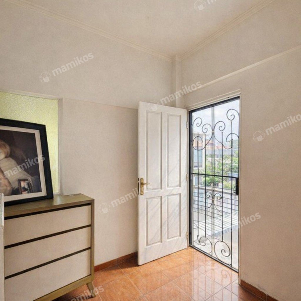 Rumah Sertifikat SHM 4 Kamar Tidur 2 Kamar Mandi Kembangan Jakarta Barat - Photo 3