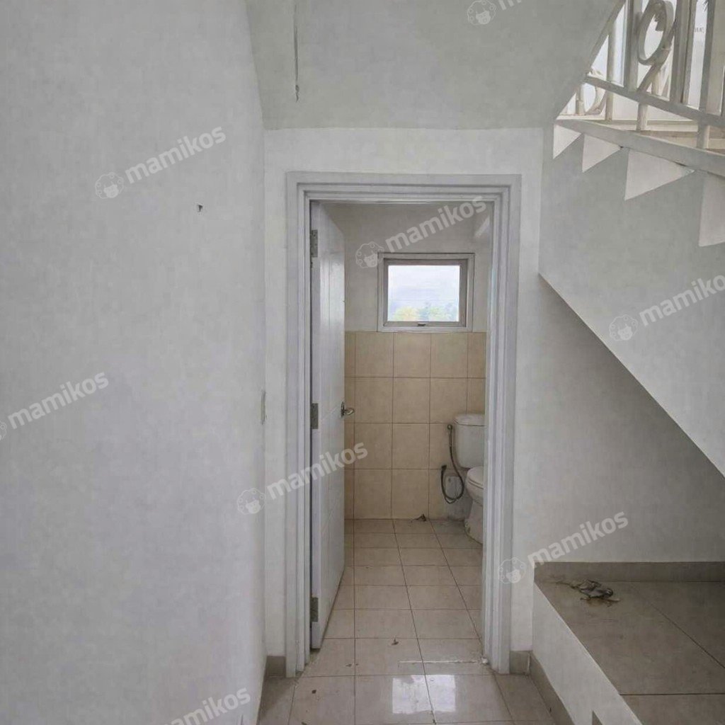 Rumah Sertifikat SHM 5 Kamar Tidur 4 Kamar Mandi Jakarta Garden City Jakarta Timur - Photo 2